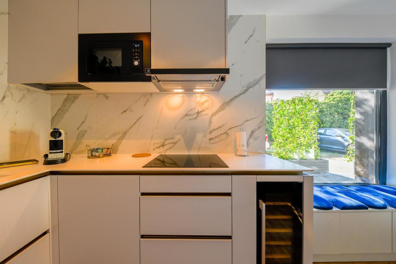 Designer Apartment In The City Center Κλουζ-Ναπόκα Εξωτερικό φωτογραφία
